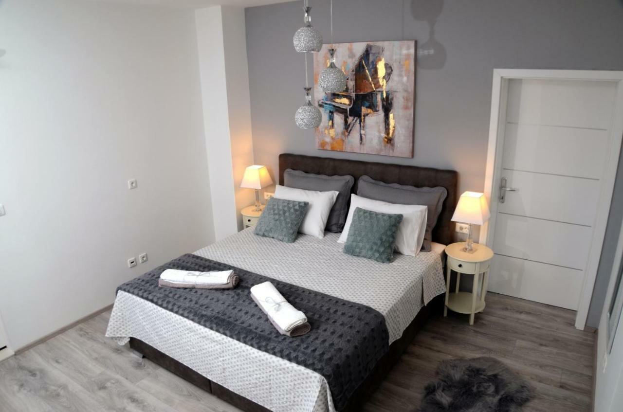 Apartments La Luna ซาดาร์ ภายนอก รูปภาพ